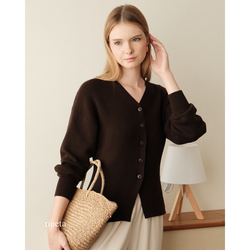 Nueta Jane Fitted Cardigan