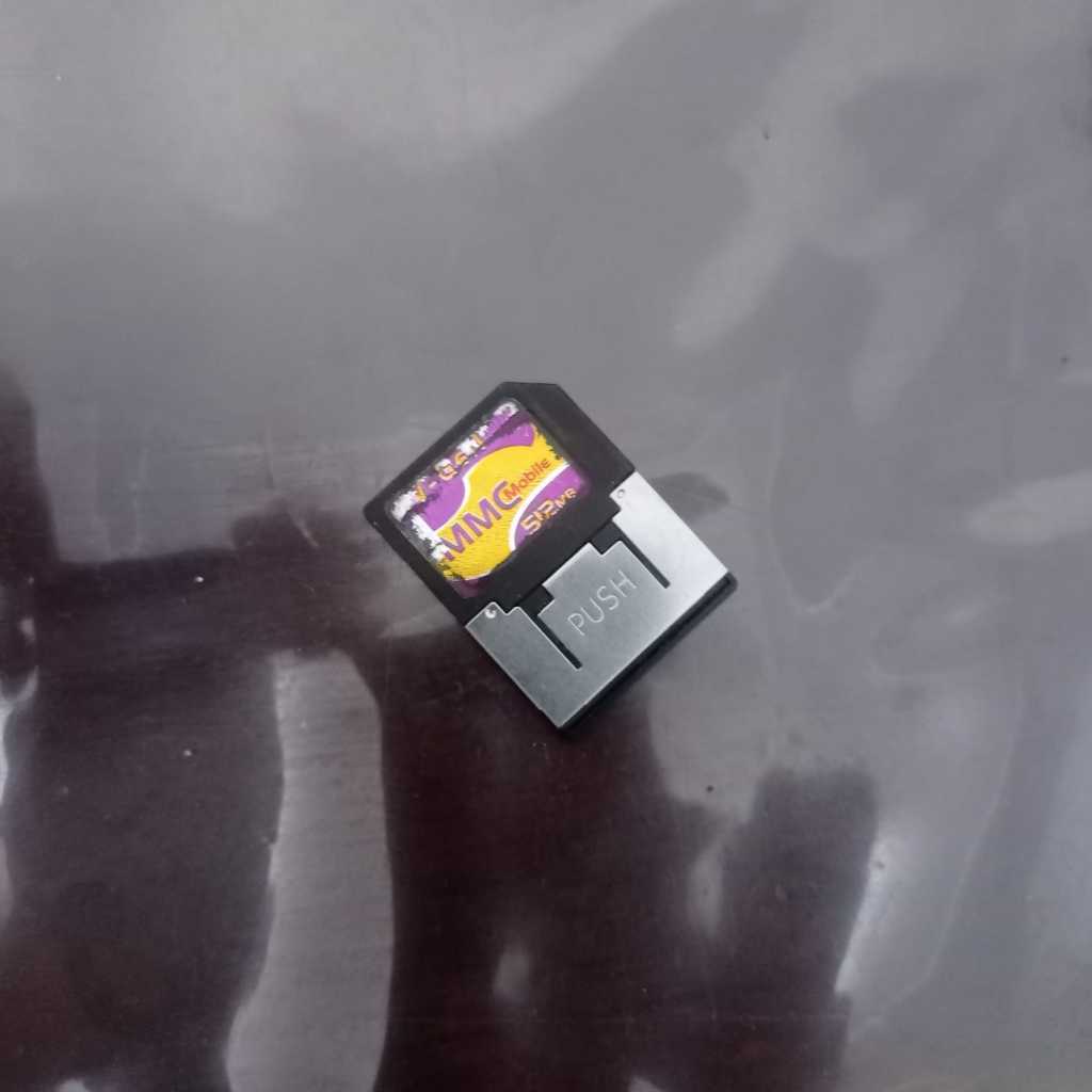 memory card mmc lama model besar dan setengah besar 512 mb cocok untuk hp lama