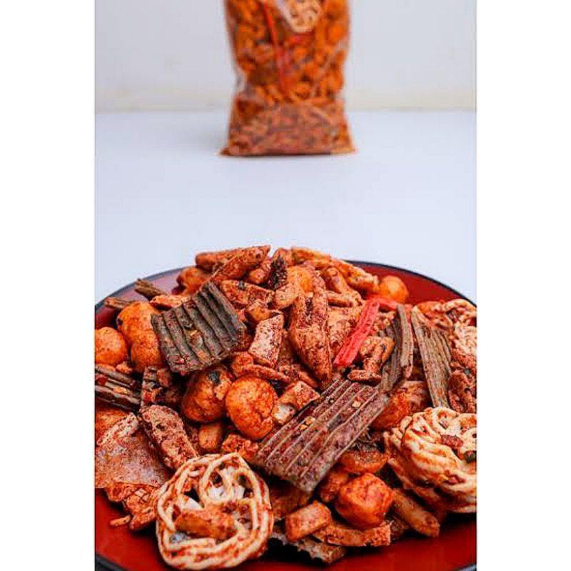 

seblak mix campur pedas daun jeruk bandung