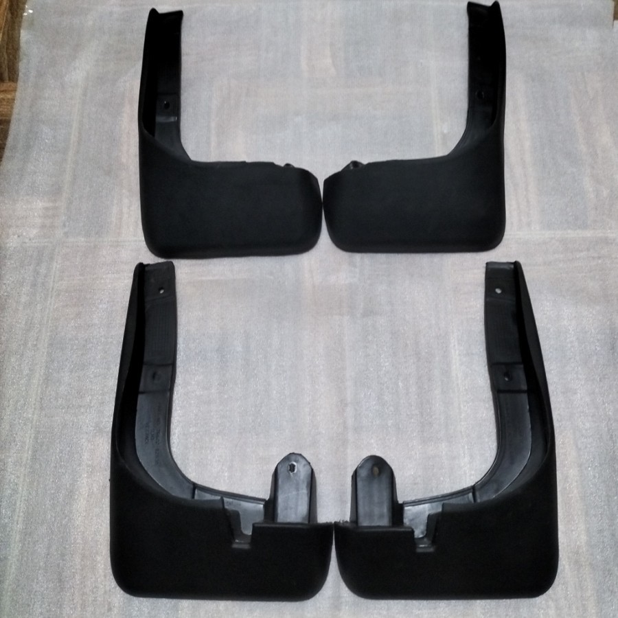 mud guard karpet lumpur new avanza/xenia 2007-2011