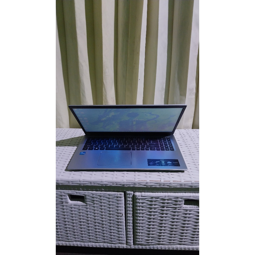 ACER A315 58 INTEL CORE i3 -1115GA GEN 11  RAM 8 GB DDR4  SSD 256 GB  NVME LAYAR 15.6"FHD WIN 11 BER