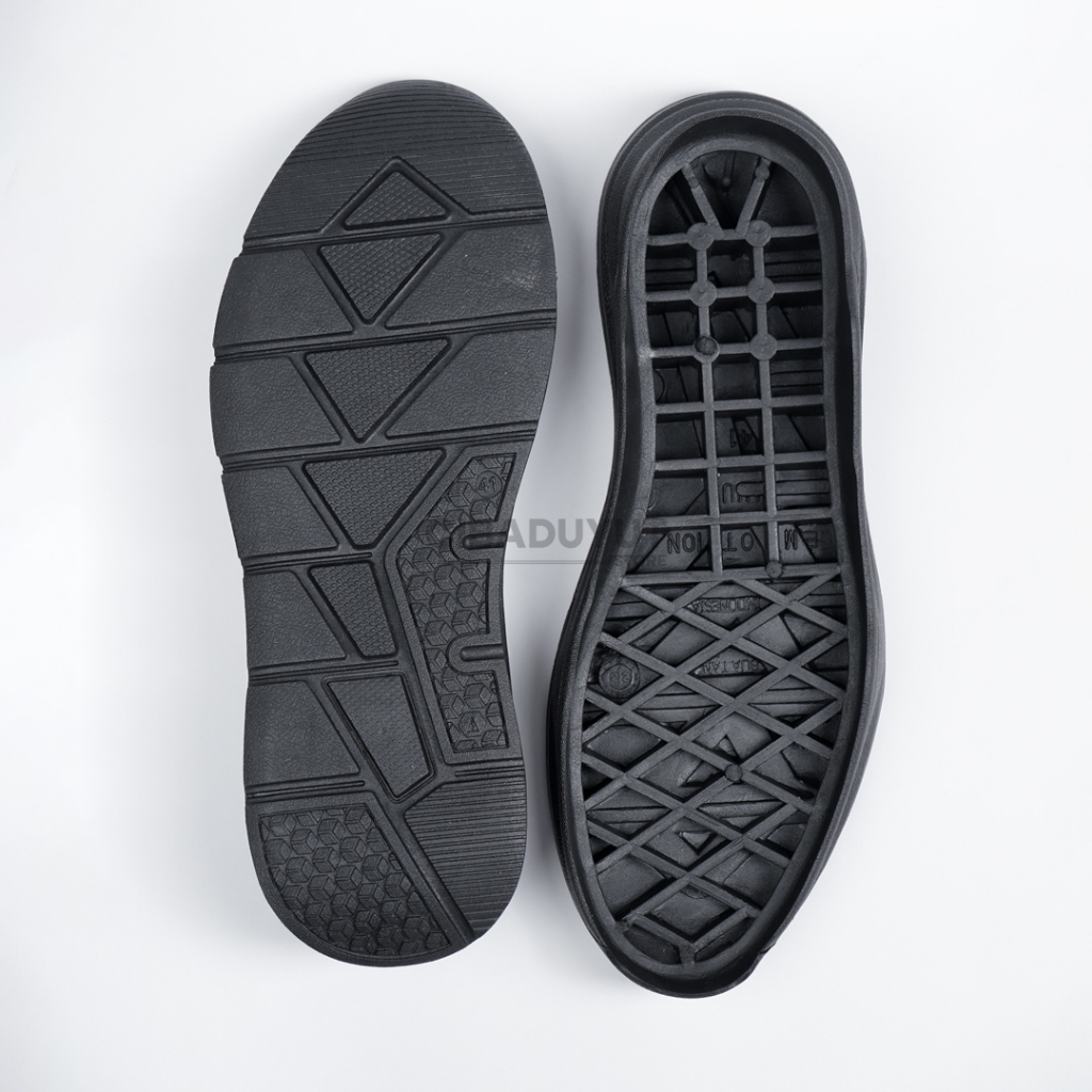 Cibaduyut Store - Outsole Sepatu Sneakers Casual Pria Emotion Hitam