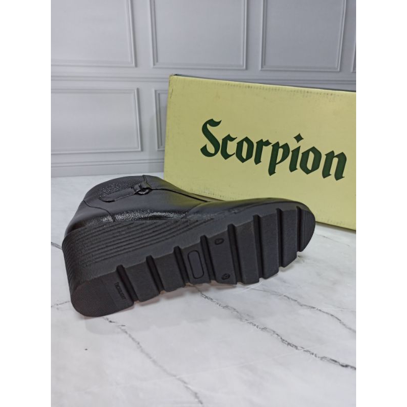Scorpion Y2707 Sepatu Boots wedges wanita kulit asli