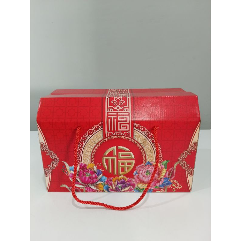 

Box Cake Imlek Auriga 13 29x15x19cm (2pcs)