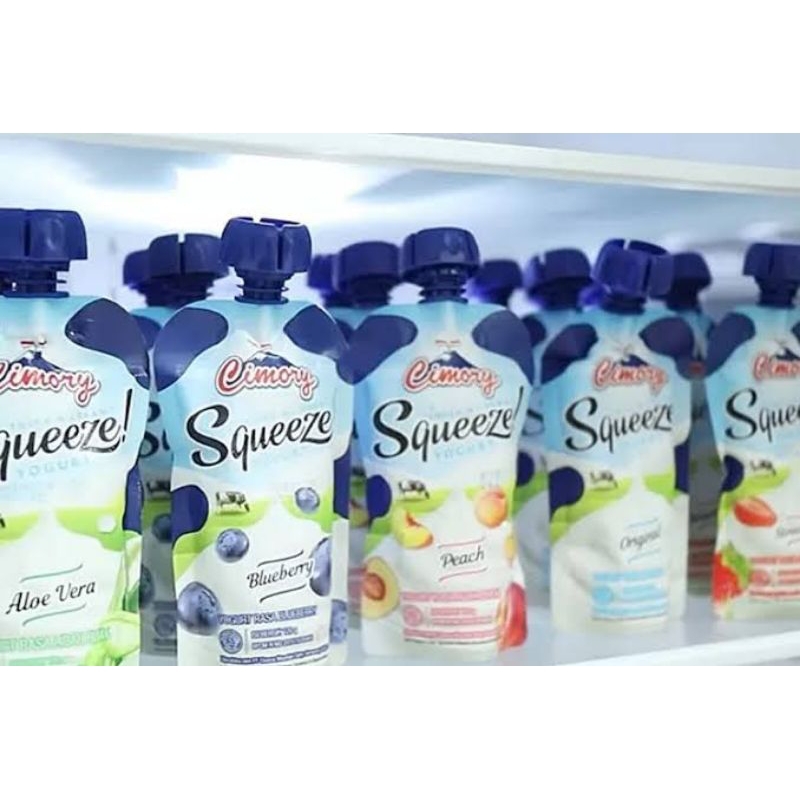 

Cimory Yogurt Squeeze kemasan 120gr (ECER)