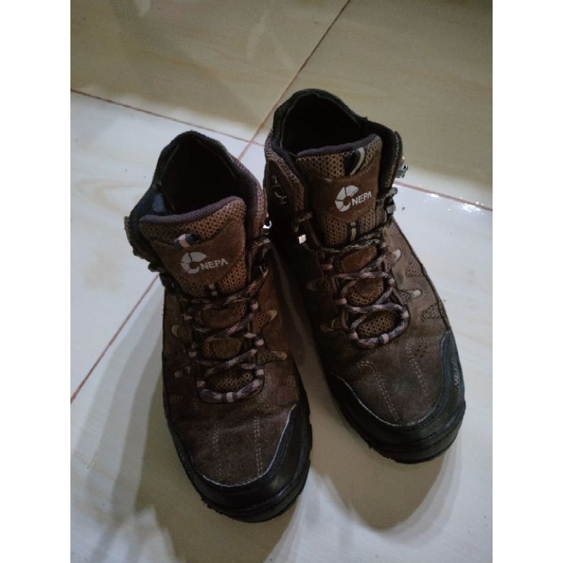NEPA Sepatu Outdoor Pria