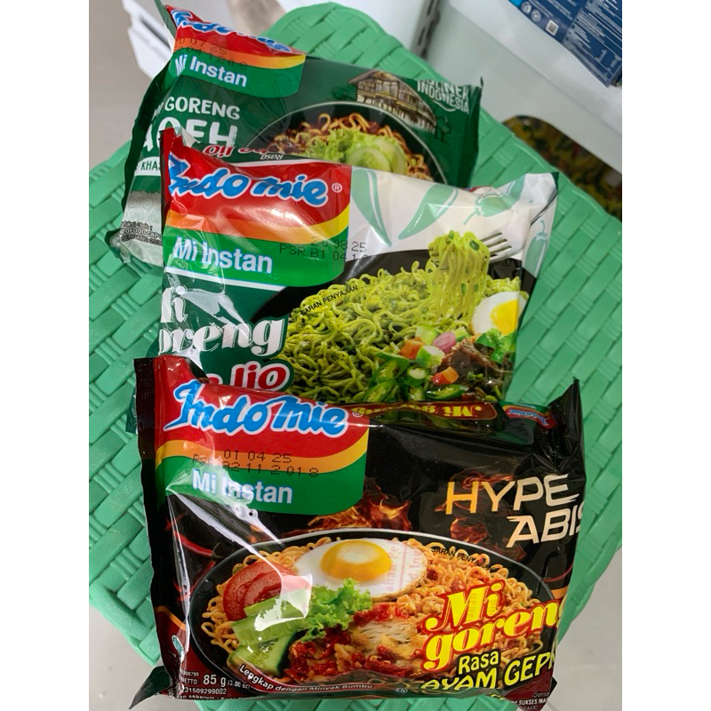 

5pcs INDOMIE GORENG GEPREK.CABE IJO.INDOMIE GORENG ACEH