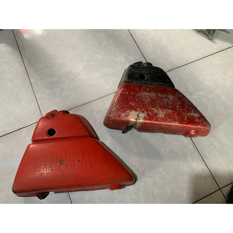 Cover Samping Kanan Yamaha L2 Super Nos ORI