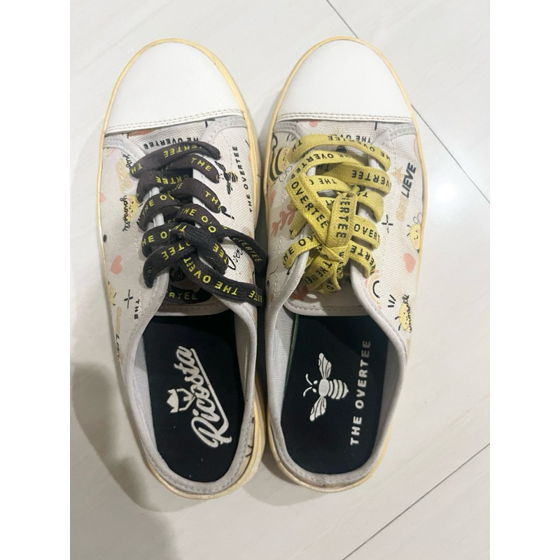 Preloved Ricosta x Overtee (Happy Bee)