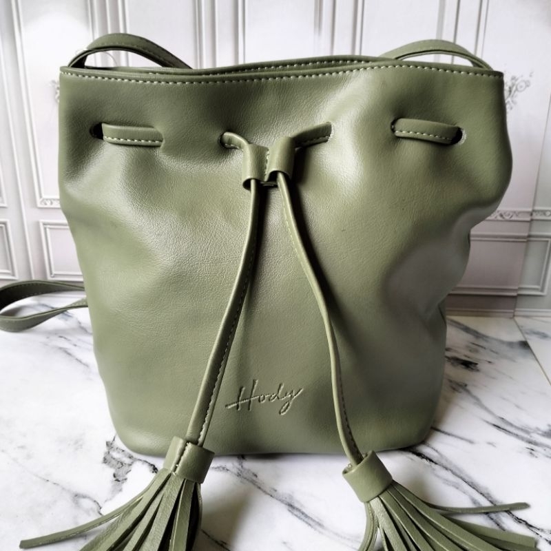 Hody Tas Selempang Kulit Hijau/ Hody Tas Selempang Serut Wanita/ Tas Serut wanita