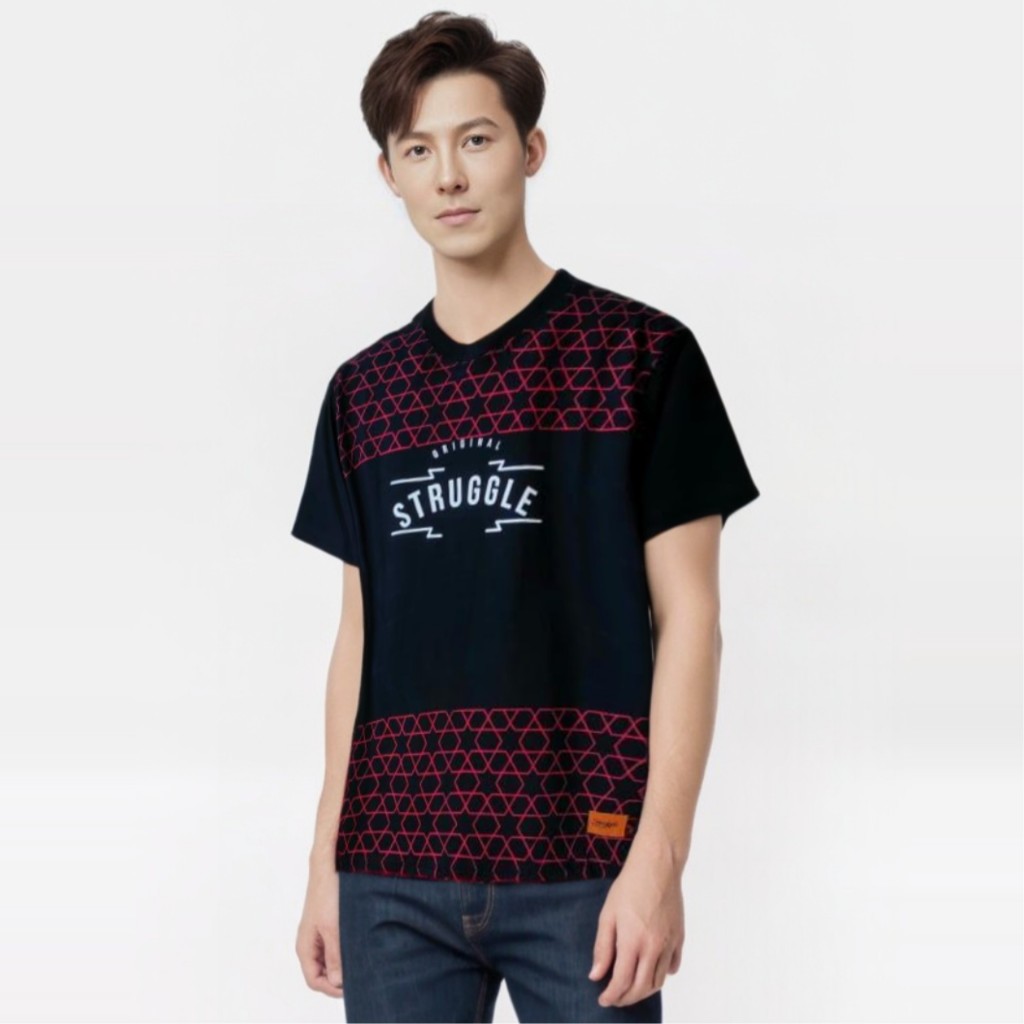 Kaos Distro Pria / Baju Distro / Kaos Distro Original / Baju  Dewasa / Kaos Distro Unisex STRUGGLE