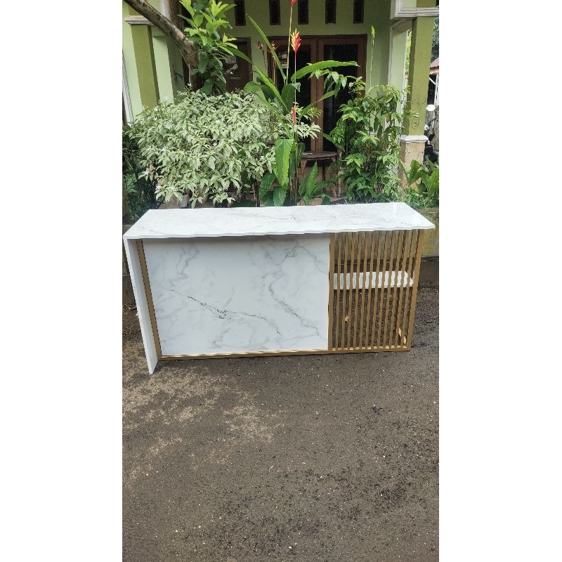 Meja Kantor/Meja Konsultasi