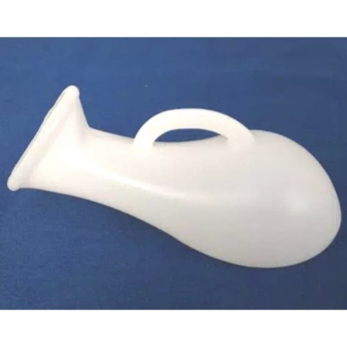 Pispot Kencing Perempuan / Pispot Urin Plastik Pipis Dewasa Tempat Urine Wanita Urinal