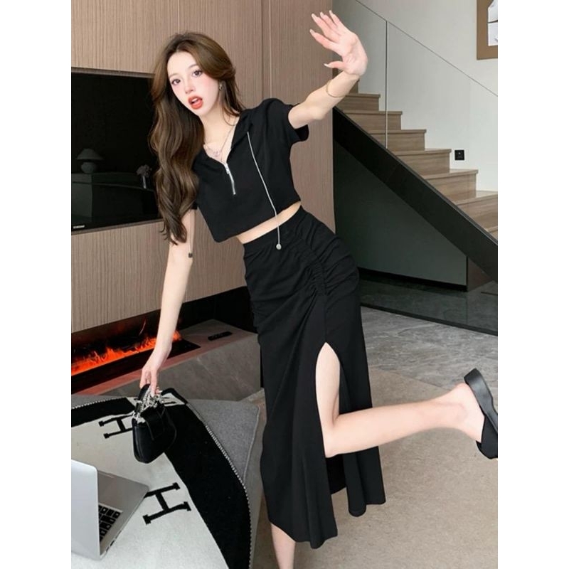 code 022 one set wanita crop resleting depan