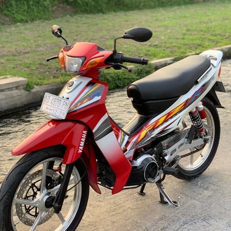striping sticker lis standar ori yamaha fizr 2004 merah putih