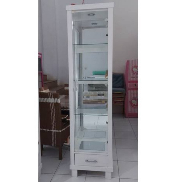 Custom Lemari Hias Plywood Kaca