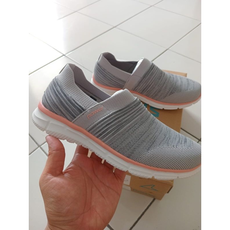 sepatu power bata wanita 528-2154