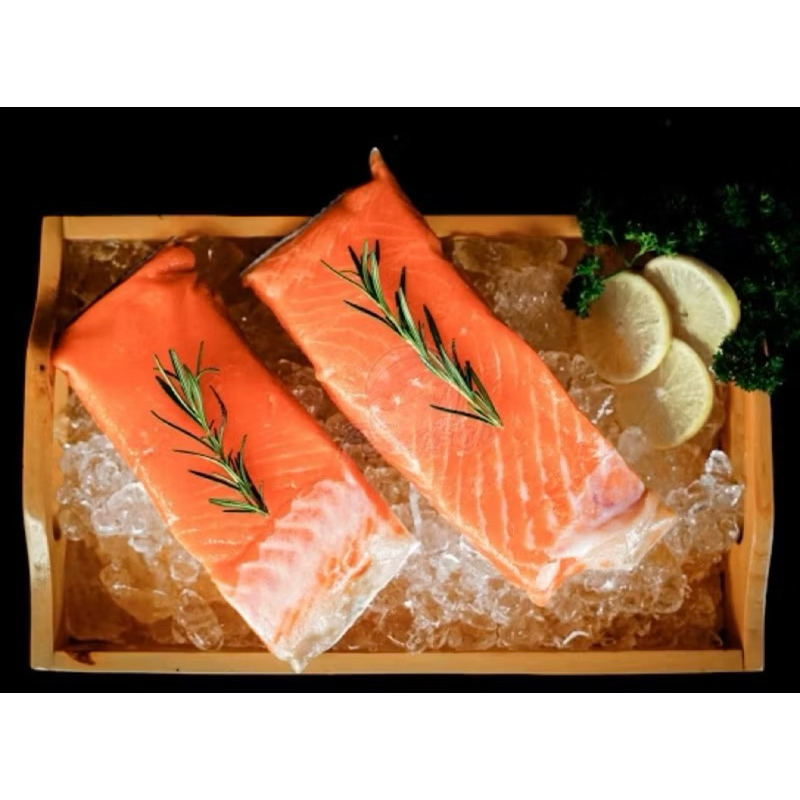 

Ikan Salmon Fillet 200g Norwegia tanpa ekor