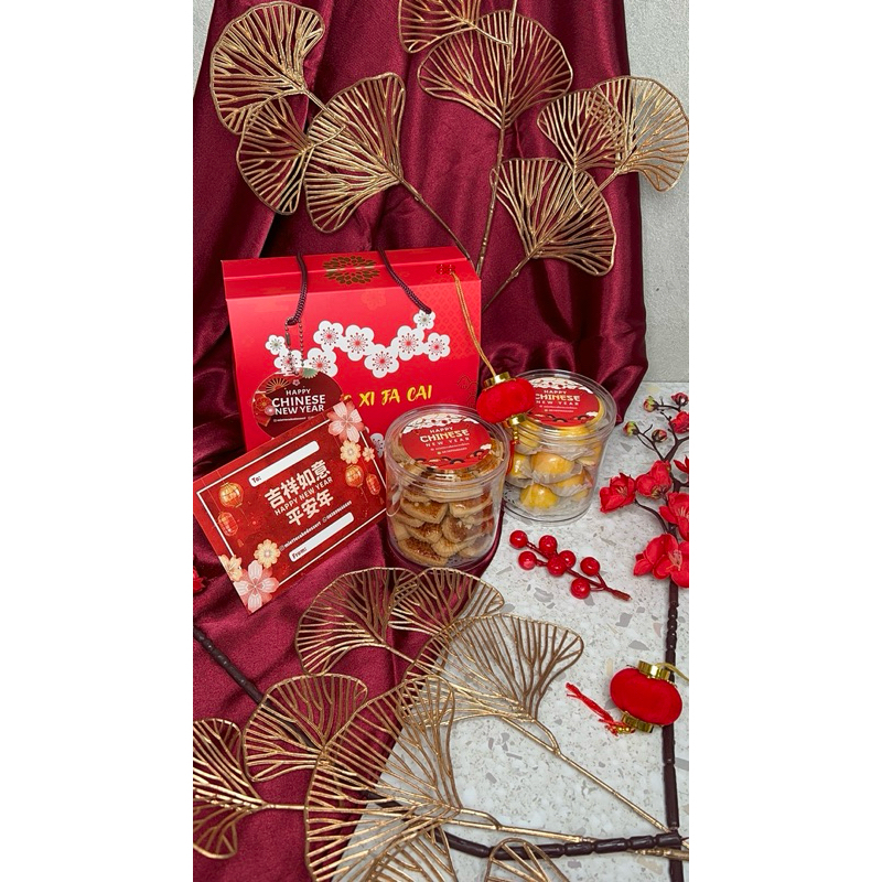 

Hampers Imlek Isi 2 Toples