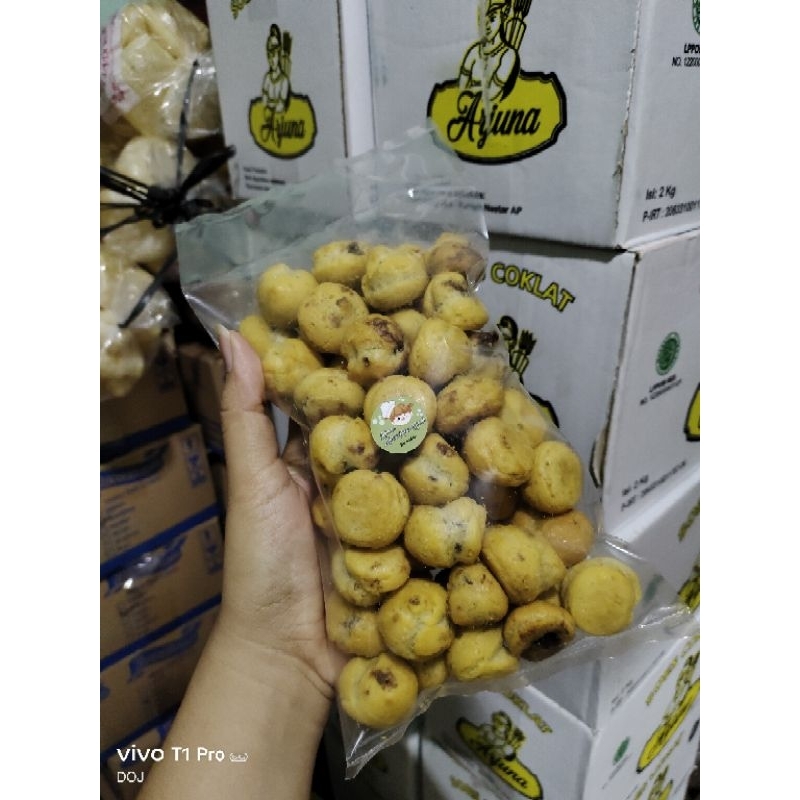 

Soes Coklat Arjuna 200g