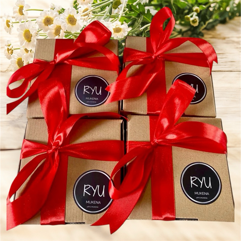 

Box Packaging Hampers 12x12x7 Mukena Travel