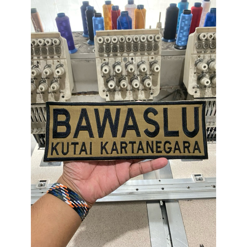 Bordir Tulisan Ukuran Besar + Perekat , non timbul , custom .