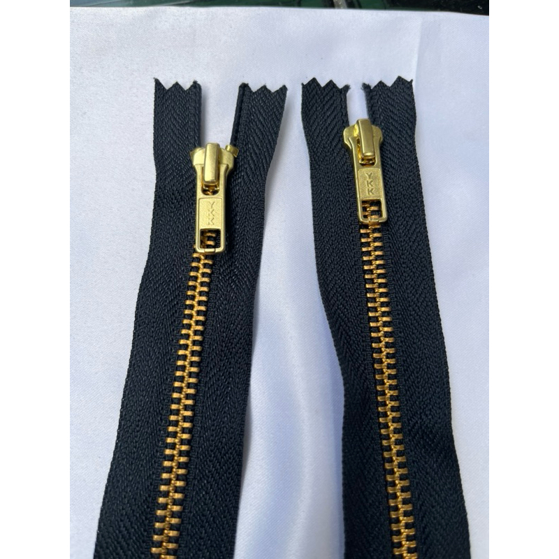 resleting ykk hitam gold kepala dua  pjg 66cm