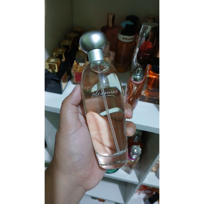 Estee lauder pleasures