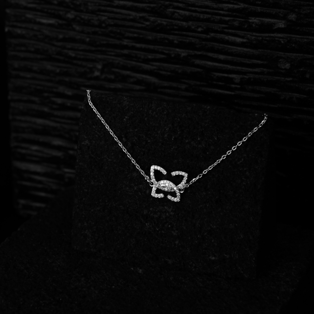 Croix MOP Tasya Farasya Bracelet White