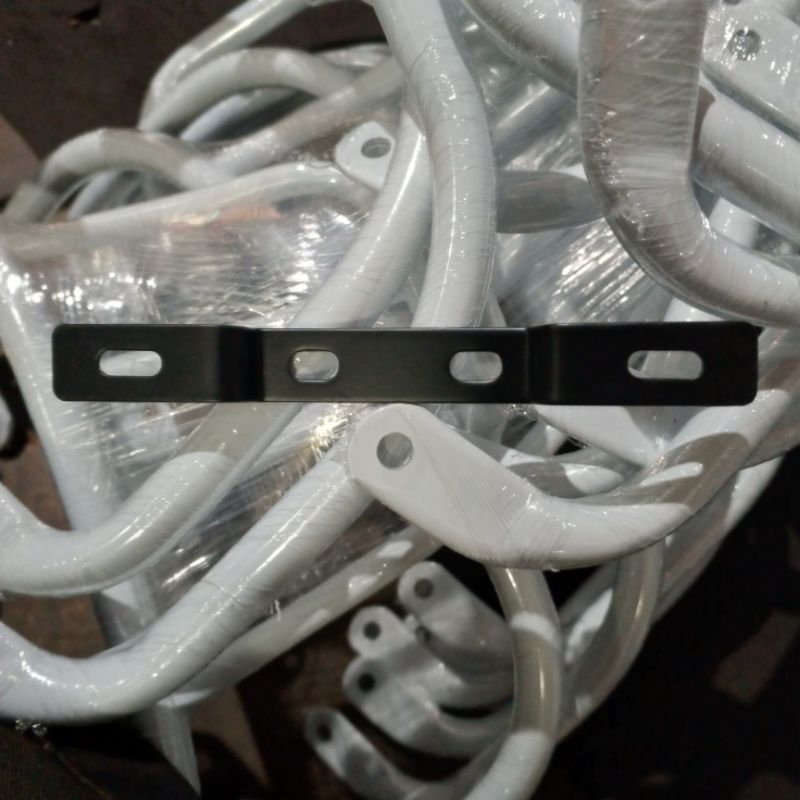 dudukan plat nomor vespa