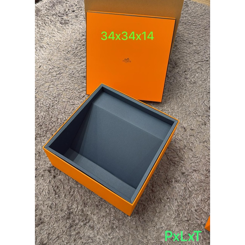 

Box Blue Herm3s Size 28 & 34