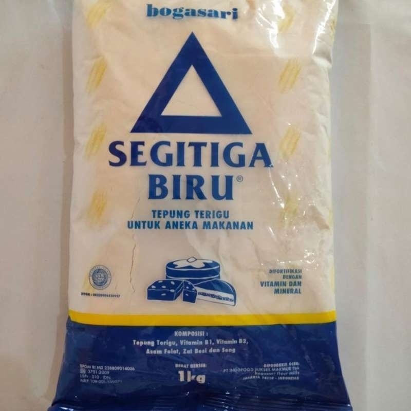 

Tepung segitiga biru 1kg || ecer