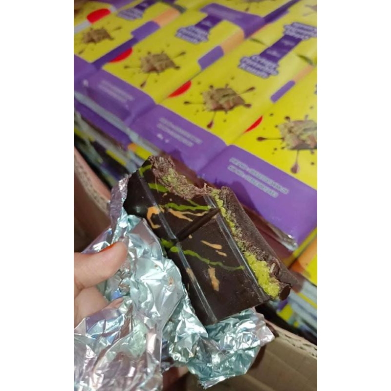 

COKLAT DUBAI PISTACHIO 250GRAM