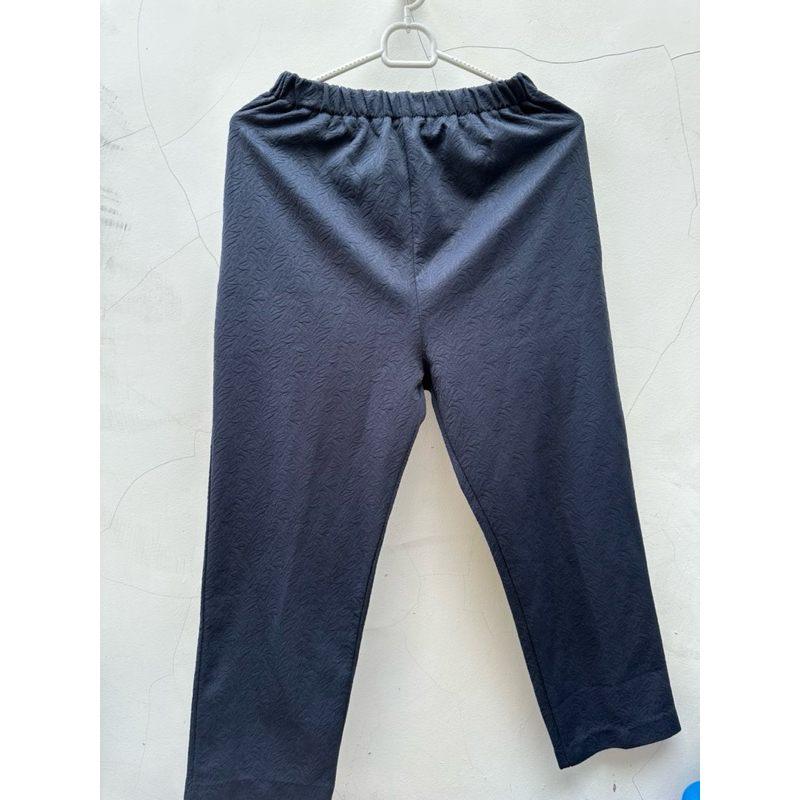 Preloved celana wanita panjang motif