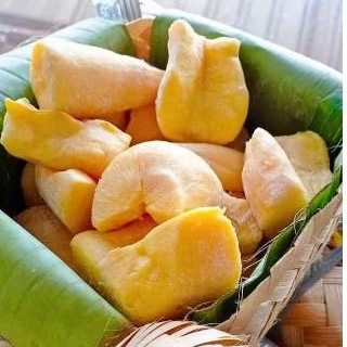 

TAPE SINGKONG MENTEGA ASLI TAPE GEMBONG PATIAYAM BERAT 1KG