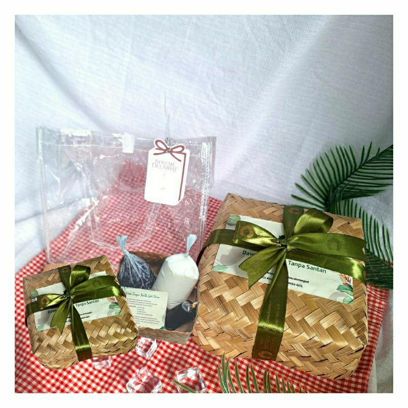 

Hampers Besek Extra Family Pack 4-6 Porsi