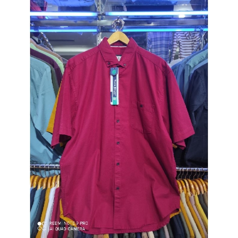 kemeja pria jumbo / kemeja polos jumbo / kemeja pria polos jumbo premium