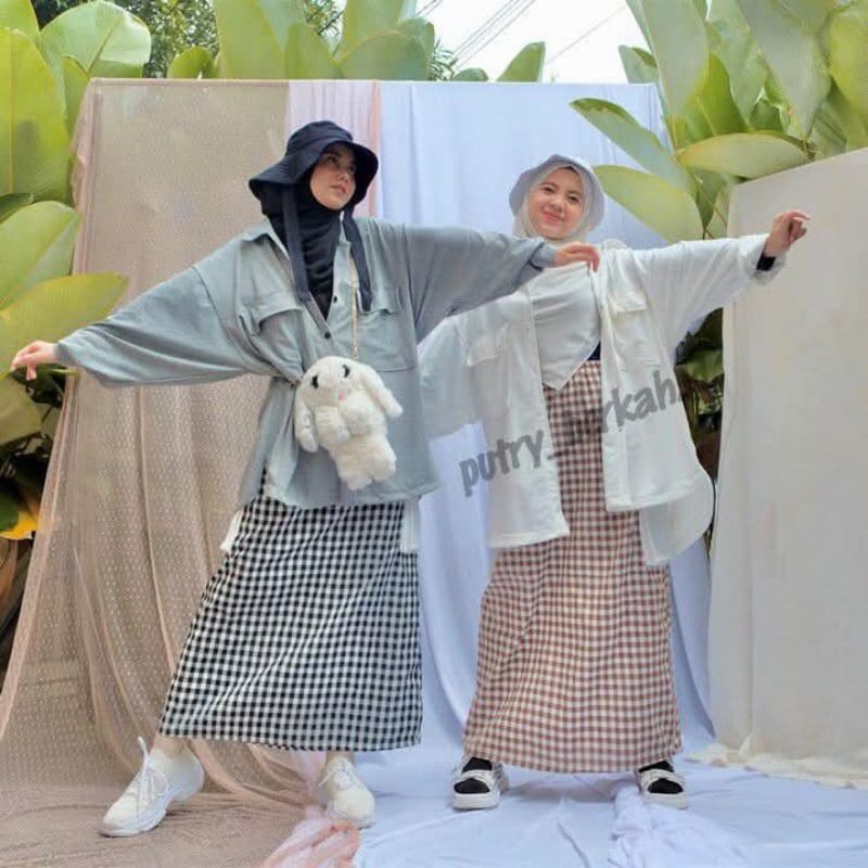 Topi Bucket Hijabers Topi Pantai OOTD