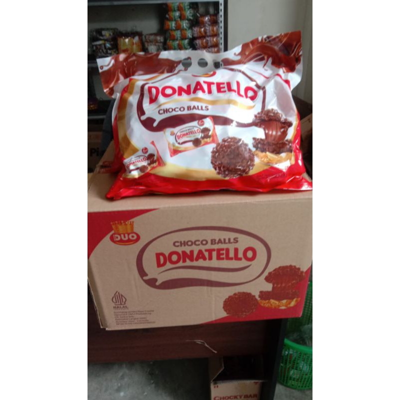 

Donatello Crunchy Choco ball biskuit isi coklat kemasan bag @40pc