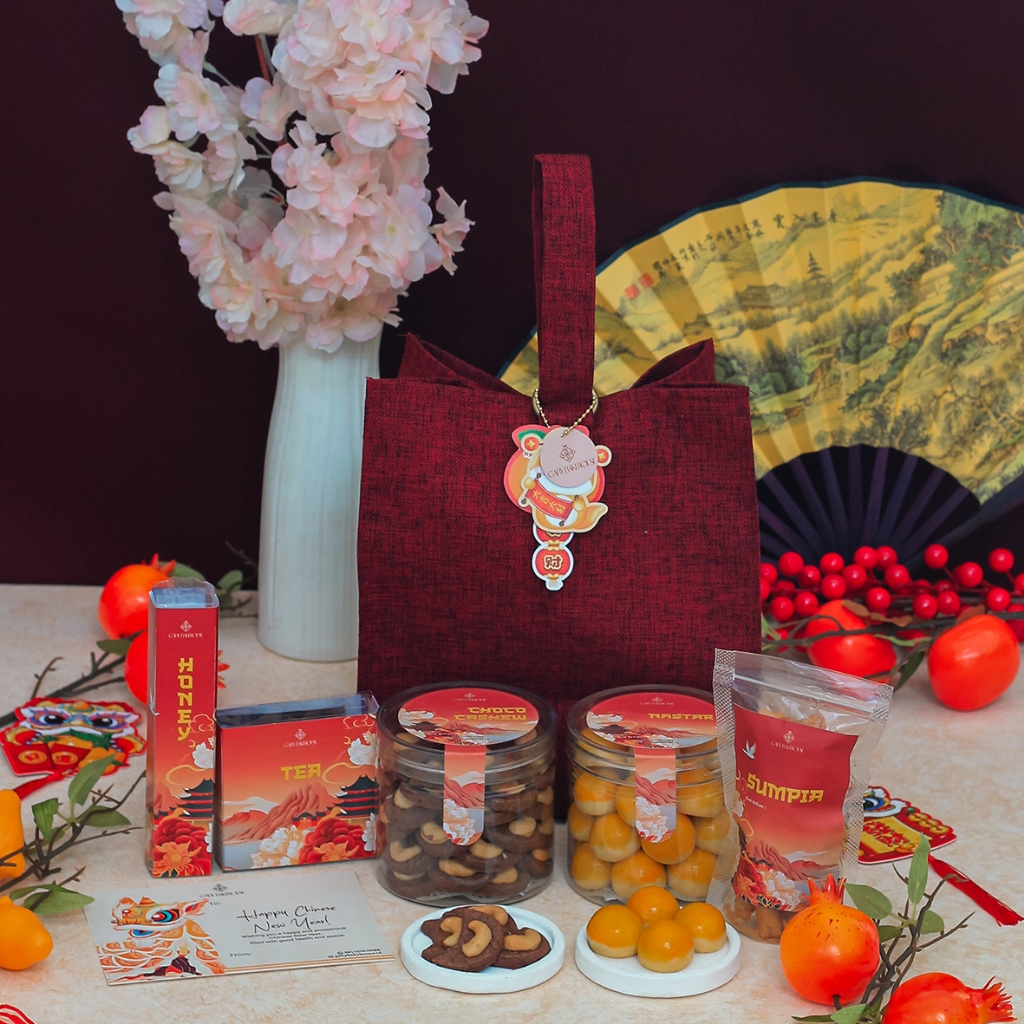 

WISDOM - Chinese New Year Hampers CNY Gift Set Parsel Imlek Sincia Premium Kue Kering Cookies