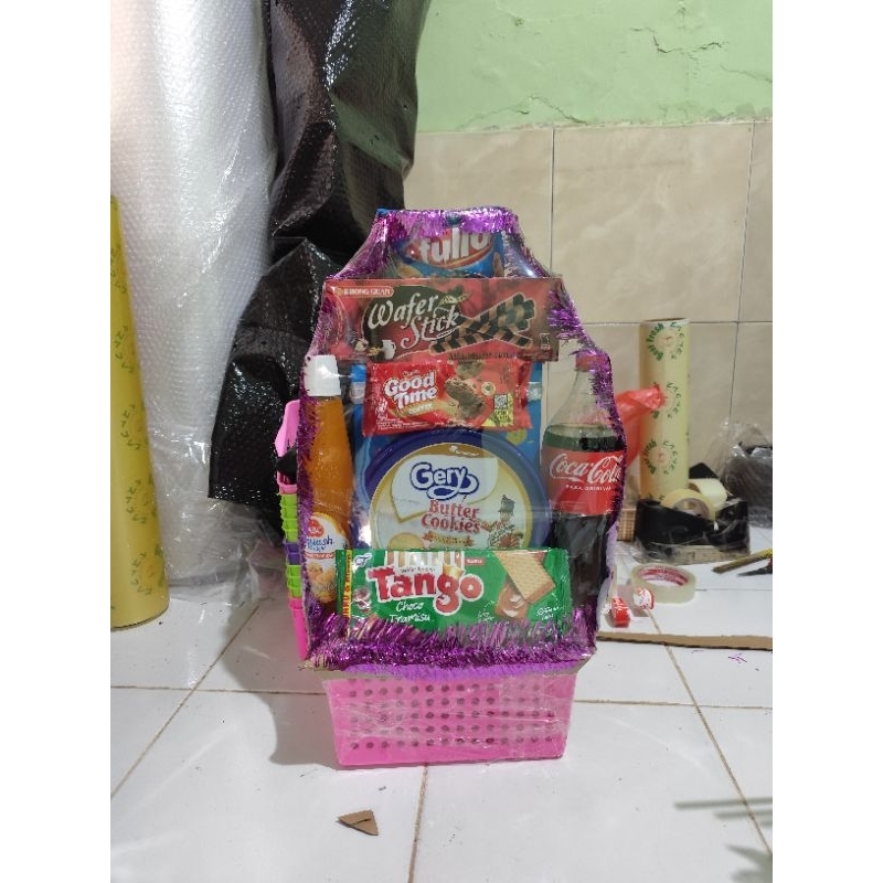 

Parcel Snack Lebaran Premium - Parsel Idul Fitri Murah - Hampers Hari Raya