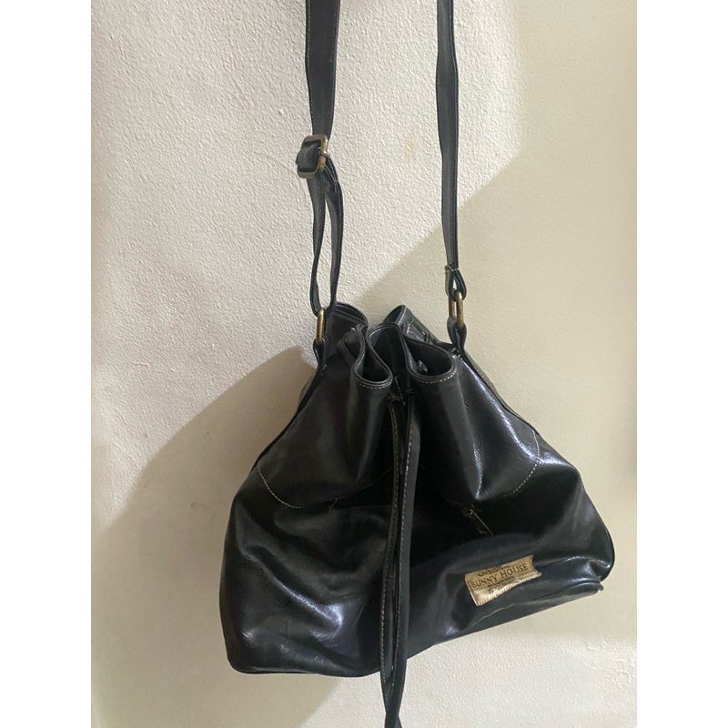 Preloved Tas Bucket Wanita (Bunny House)