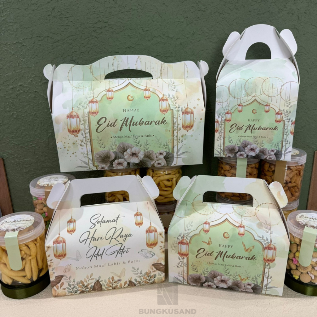 

GABLE BOX LEBARAN / BOX HAMPERS IDUL FITRI / PAPERBAG BINGKISAN DUS PARCEL HARI RAYA KEMASAN KUE KERING GABLE BOX TOPLES / JAR KUE IDUL FITRI EID MUBARAK GABLE BOX 30X10X12 CM GABLE BOX 20X10X11 CM GABLE BOX 14X14X14CM