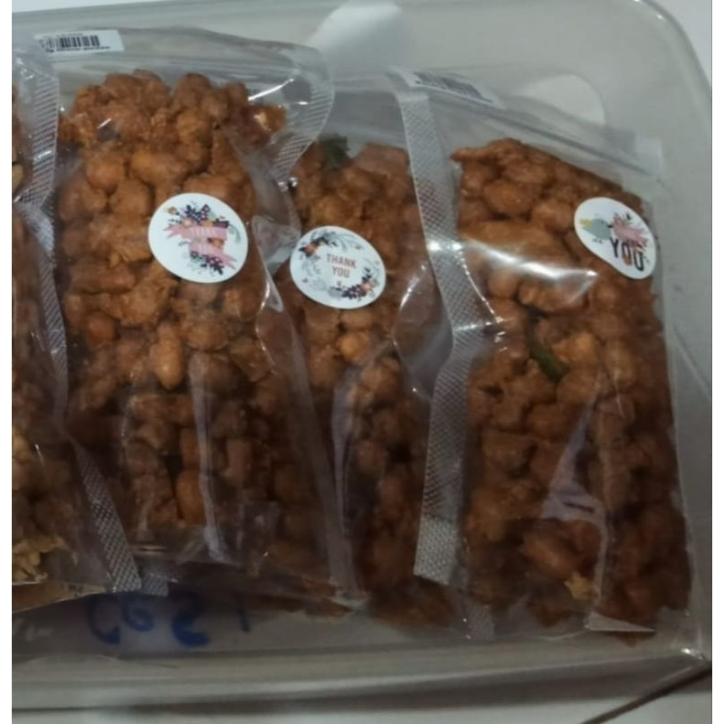 

KACANG DISKO PEDAS