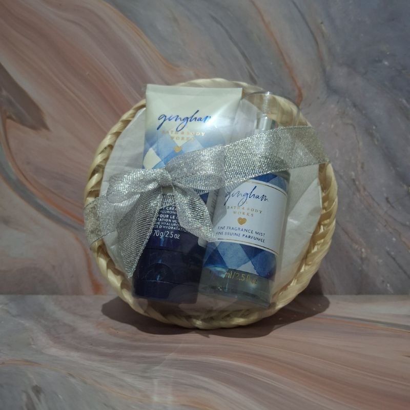 bath and body works gingham gift set paket seserahan kado