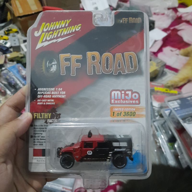Johnny Lightning Hummer H1 Wagon FF Road Mijo Exclusives