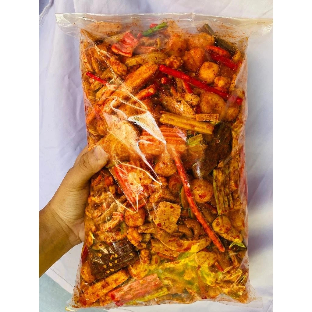 

seblak campur pedas/seblak kerupuk campur mix pedas daun jeruk/basreng mix bumbu melimpah