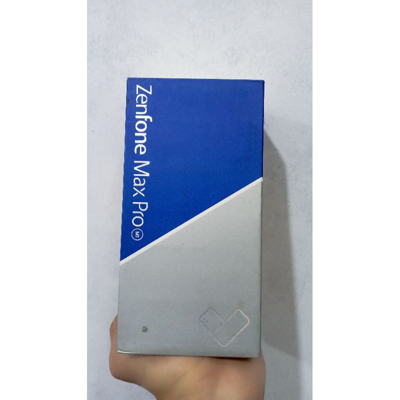 "BACA DENGAN SEKSAMA" | Box Asus Zenfone Max Pro M1 | 4GB/64GB | (SECOND) (HANYA BOX TANPA HP)