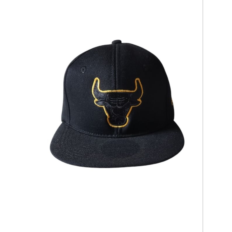 Topi snapback topi hip hop keren bulls banteng hitam list gold