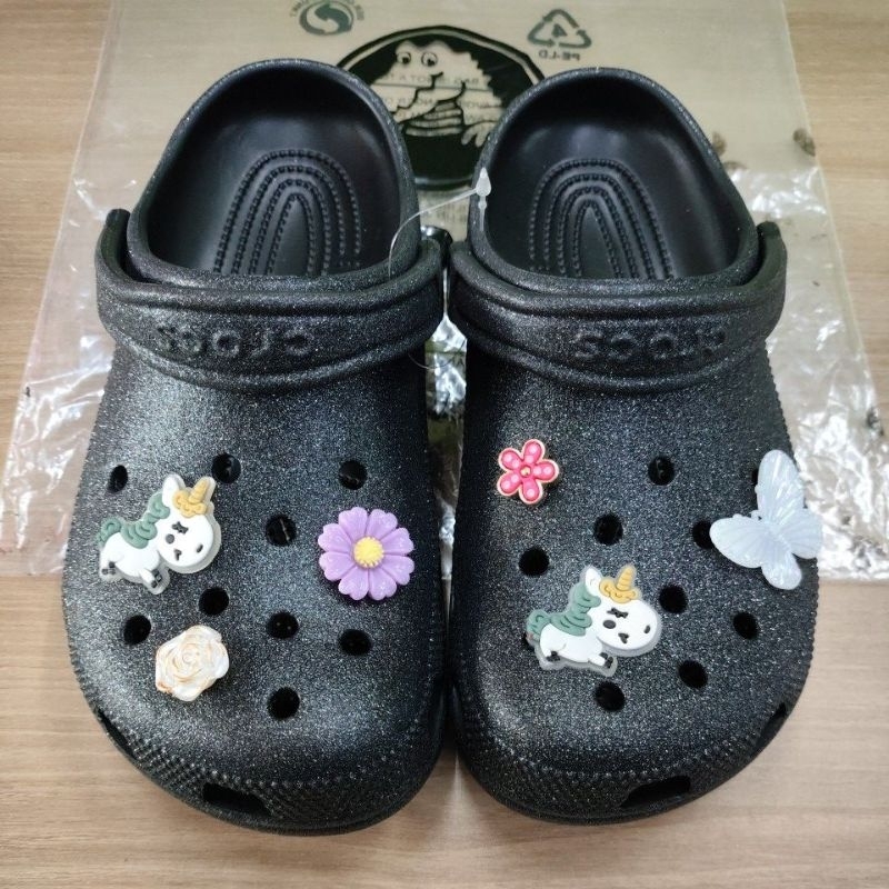 SANDAL CROCS CLASSIC CLOG GLITTER HITAM BLACK NO CUTTING MADE IN INDONESIA 39 40 M6W8 M6/W8 ASLI ORI